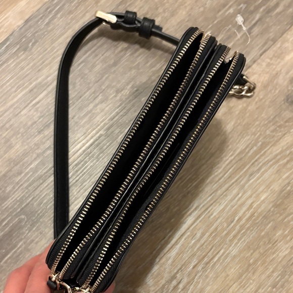 Kate Spade Black Purse with Gold Hardware - Shoulder bag - Picture 7 of 13